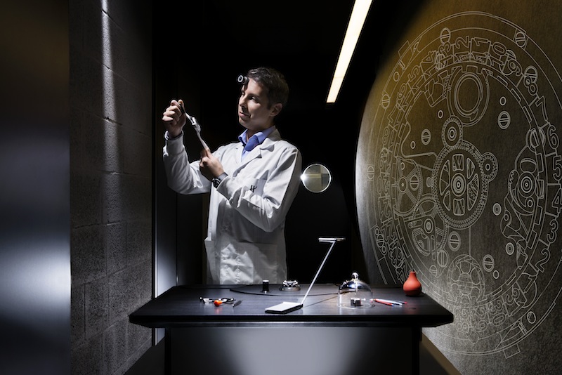 small-last-step-inspection-fred-merz